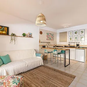 https://as-de-casas-el-mirador.in-canary-islands.com