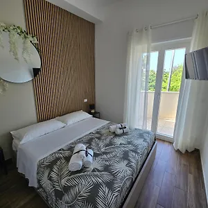 apt-maison-jolie.taorminaitalyhotels.com/